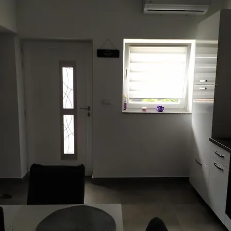 Апартаменты Apartman Grace Плоче